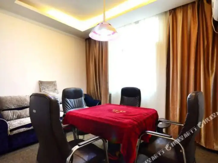 Ухань: Xinruitai Business Hotel