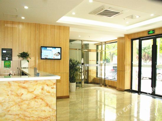 Шанхай: 100 Inn Liangpin Hotel (Shanghai University Hutai Road)