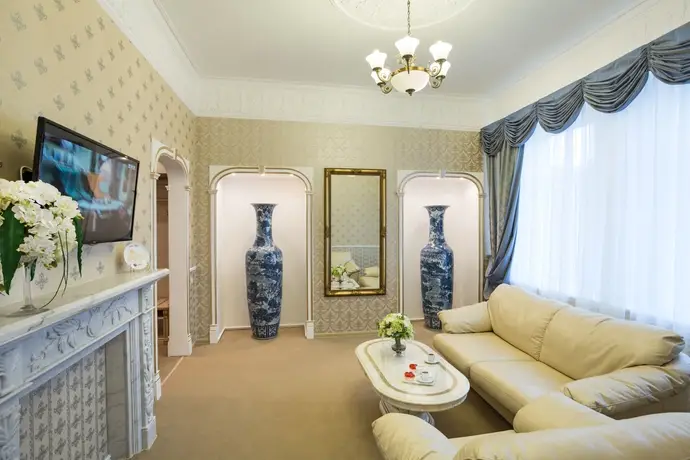 Москва: Mini-Hotel Persona Grata