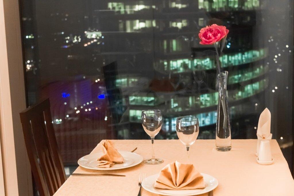 Москва: Plus 1 Hotel