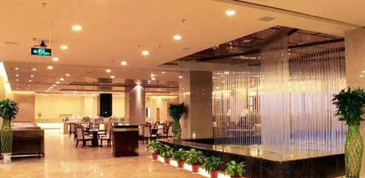 Ляньюньган: Jinyuan Hotel