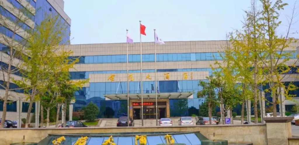 Ляньюньган: Jinyuan Hotel