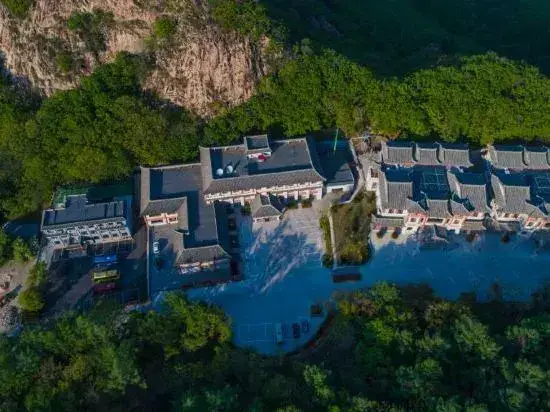 Даньдун: Phoenix Mountain Hotel
