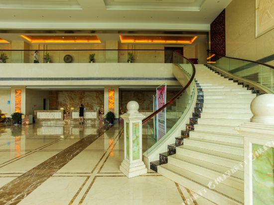 Yahao Guoji Hotel — фото 1