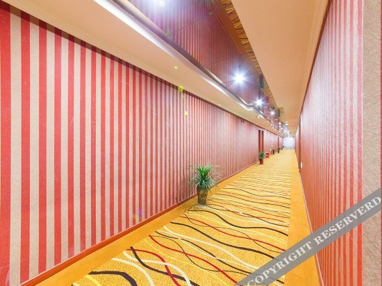 Нанкин: Vientiane Hengyuan Hotel (Nanjing Jianning Road Railway Station)