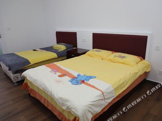 Шэньчжэнь: Zhuoyue Parent-child Inn