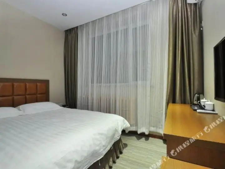 Харбин: Qingzhu Paike Hotel (Harbin Railway Station The First Affiliated Hospital)