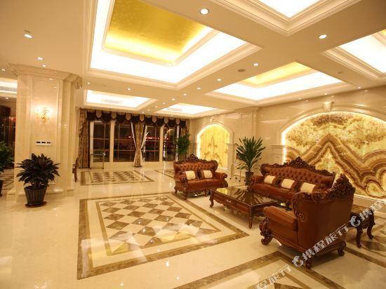 Шанхай: Vienna International Hotel (Shanghai Zhujing)