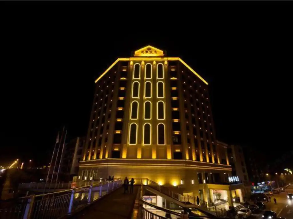 Мяньян: Minghua Hotel