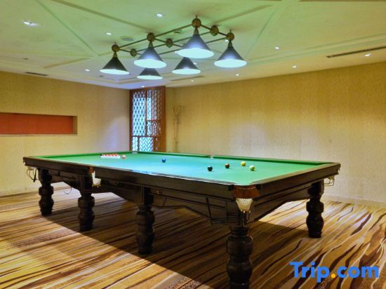 Ханчжоу: Qiandao Lake Deefly Lake View Holiday Hotel