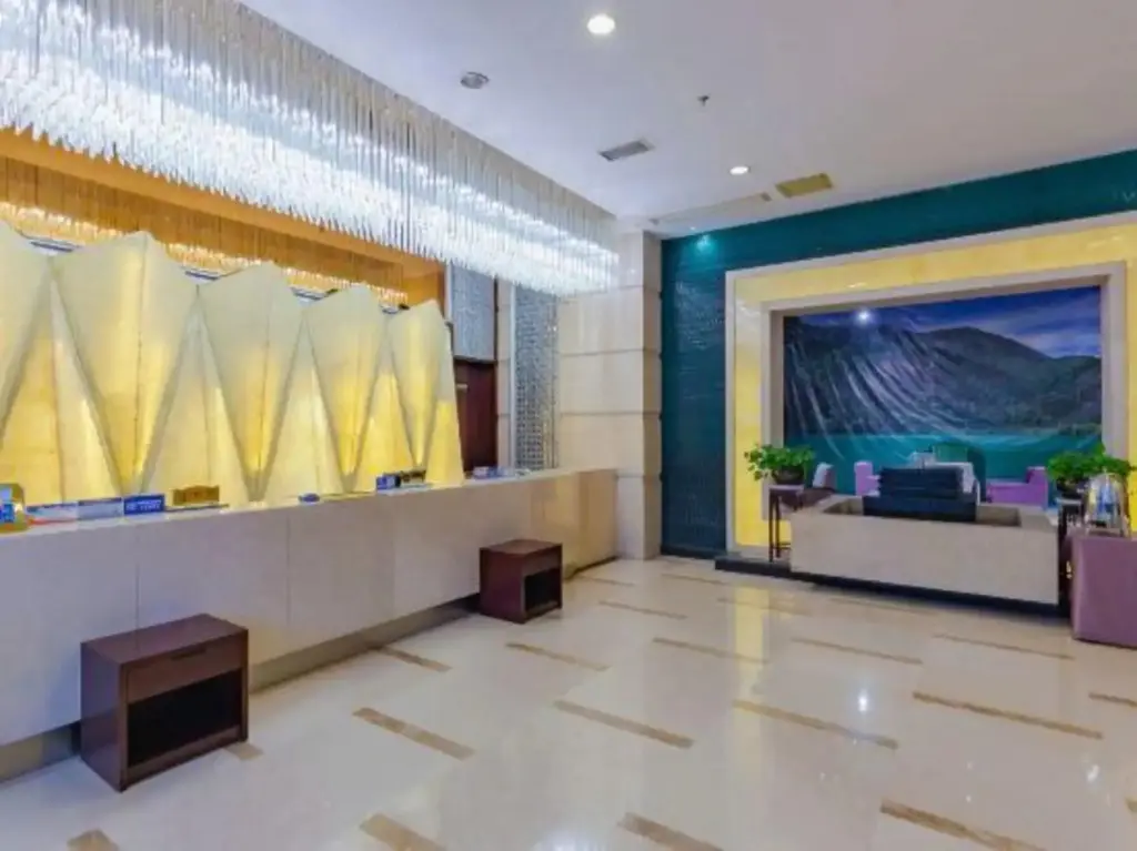 Дажоу: Dazhou Huayang Hotel (City Center Plaza Branch)