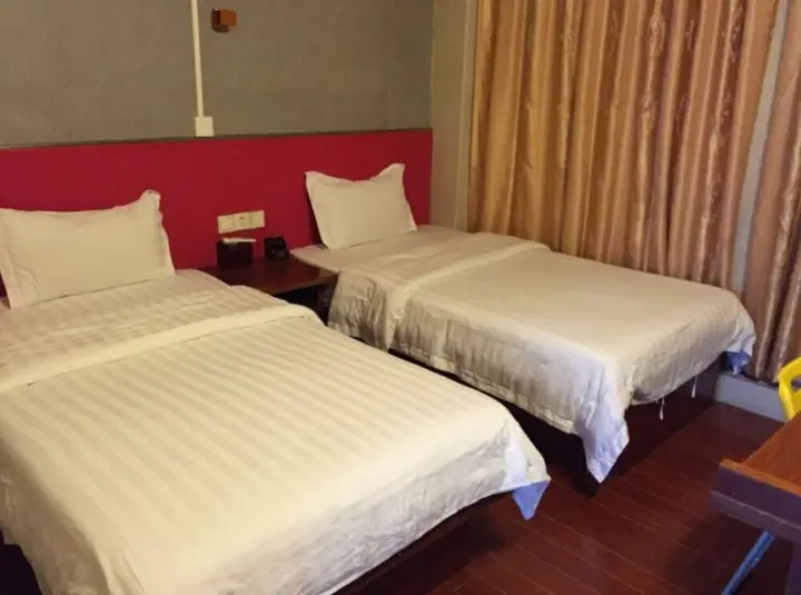 Гуанчжоу: Guangzhou Junlai Hotel