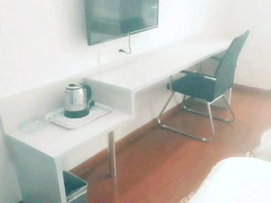 Нанкин: 100 Inn Liangpin Hotel (Nanjing Jiangning Higher Education Mega Center Transportation College Subway Station)