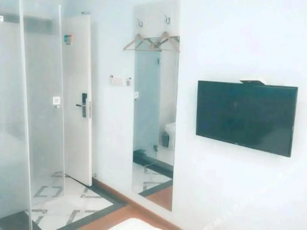 Нанкин: 100 Inn Liangpin Hotel (Nanjing Jiangning Higher Education Mega Center Transportation College Subway Station)