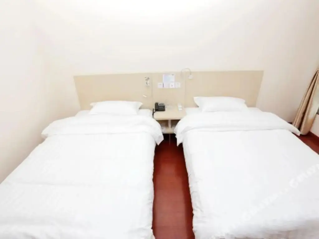Нанкин: 100 Inn Liangpin Hotel (Nanjing Jiangning Higher Education Mega Center Transportation College Subway Station)