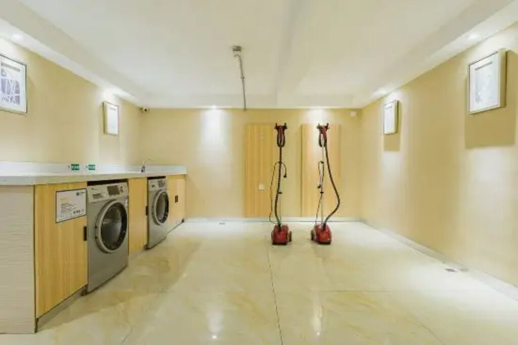 Гуанчжоу: City Comfort Inn Guangzhou Hanxi Changlong Station Wanda Plaza