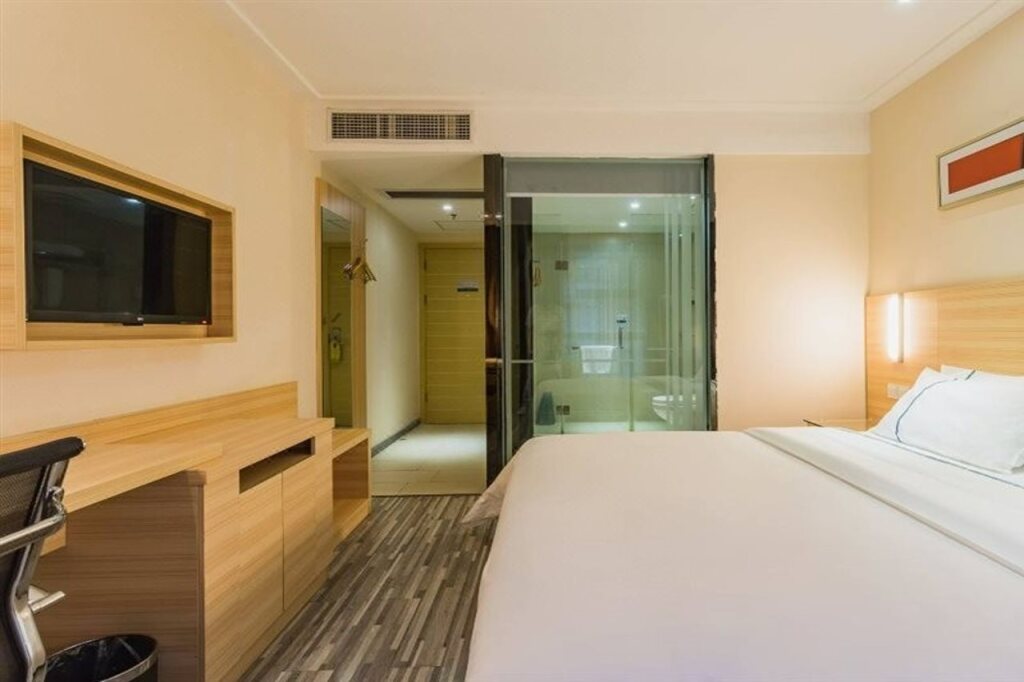 Гуанчжоу: City Comfort Inn Guangzhou Hanxi Changlong Station Wanda Plaza