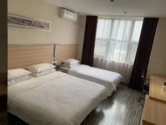 Ичан: City Comfort Inn Hotel (Yichang China Three Gorges University Shuiyuecheng Shopping Mall)