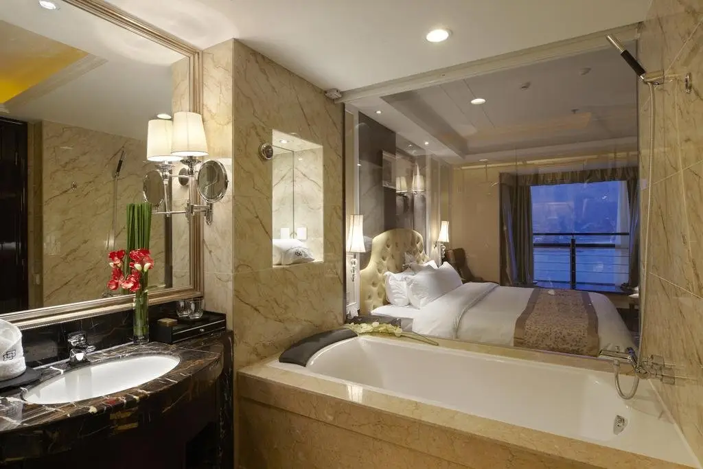 Яань: Jinxin Hotel