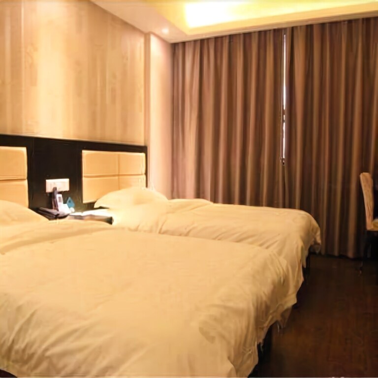 Ухань: Weidu International Youth Hotel
