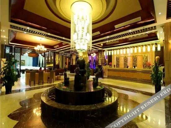 Цзинхун: Xishuangbanna Painama Yicheng Sunshine International Hotel