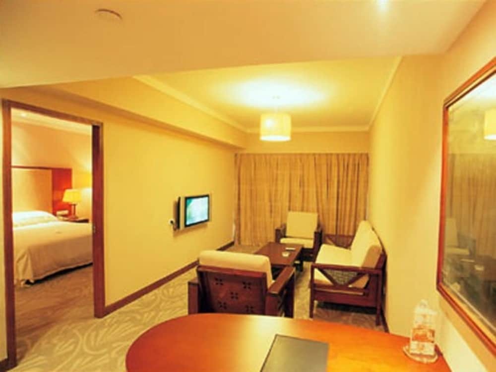 Фошань: Century Hotel Shunde