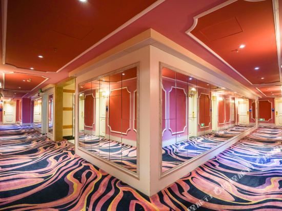 Cupid Love Hotel (Neijiang Wanda) — фото 1