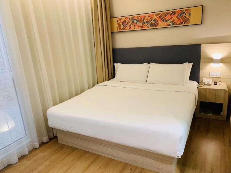 Шанхай: Hanting Hotel (Shanghai Baogang Yueluo Road)