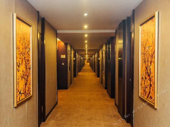 Нанкин: Runwei Hotel