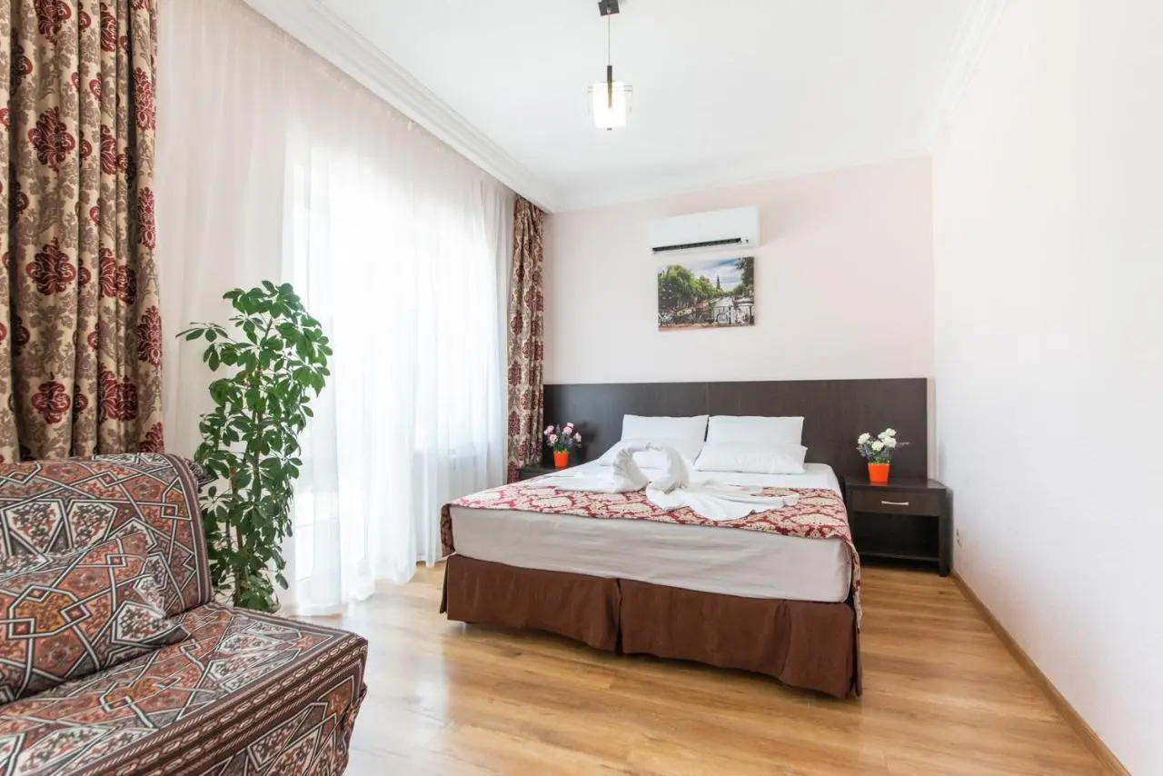 Кабардинка: Guest house Flores