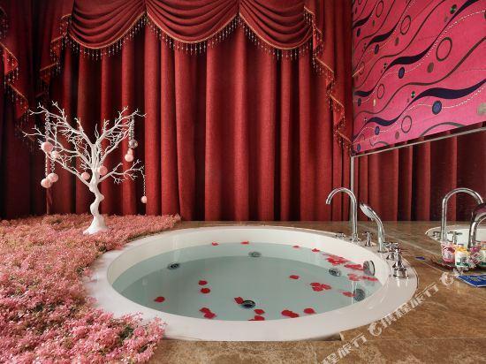 Гуанчжоу: Tian Ge Themed Hotel