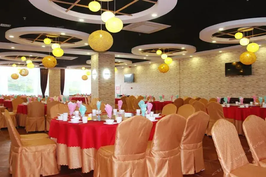 Вэйхай: Jujia Lianhe Hotel (Weihai International Bathing Beach Harbin Institute of Technology)