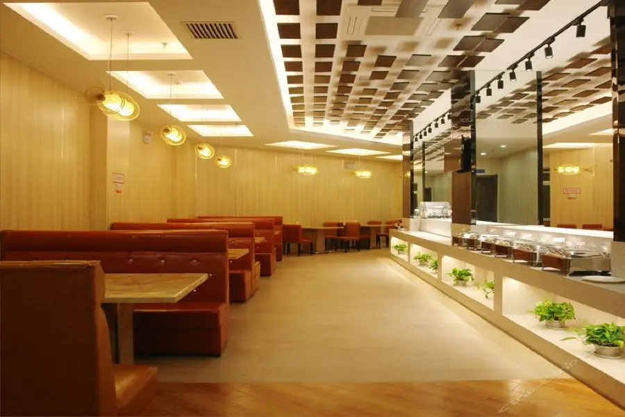 Вэйхай: Jujia Lianhe Hotel (Weihai International Bathing Beach Harbin Institute of Technology)