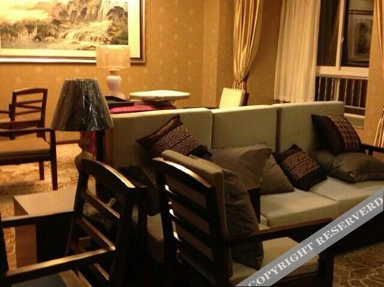 Яань: Weishideng Hotel