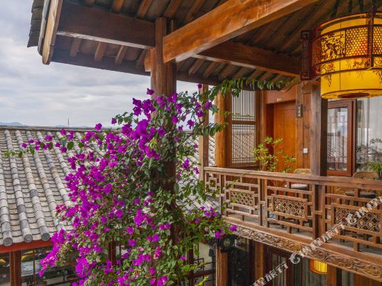 Лицзян: Lijiang Deshengfugu Inn (Gucheng Dashuiche Shop)