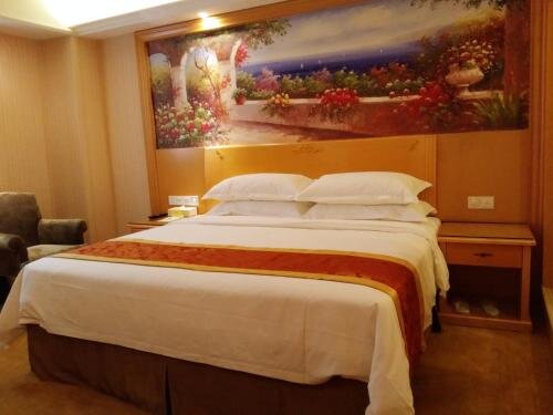 Шэньчжэнь: Vienna Hotel Shenzhen Bantian Vanke Zone 5