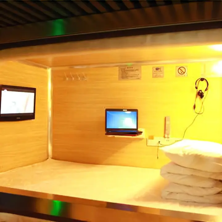 Циндао: Free Line Youth Hostel Qingdao Zhanqiao Railway Station
