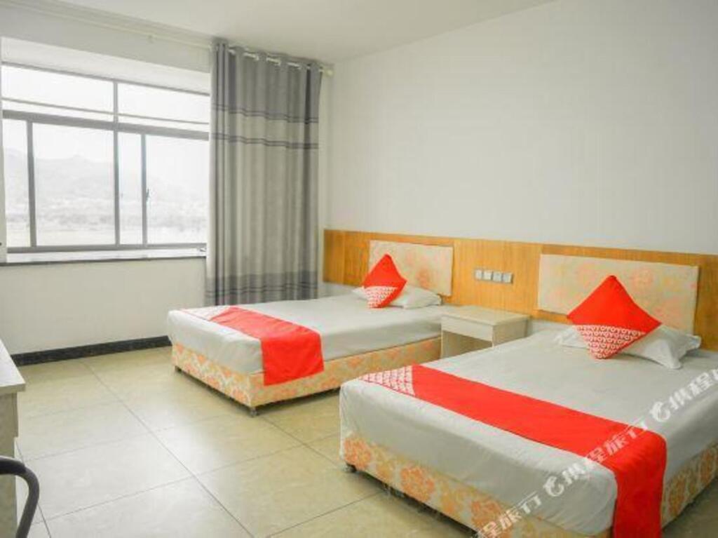 Тайан: Taian Guangcai Shanshui Hostel
