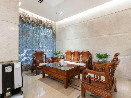 Линьцан: LinCang Jiayi Jinhui Hotel (Municipal People's Government Branch)