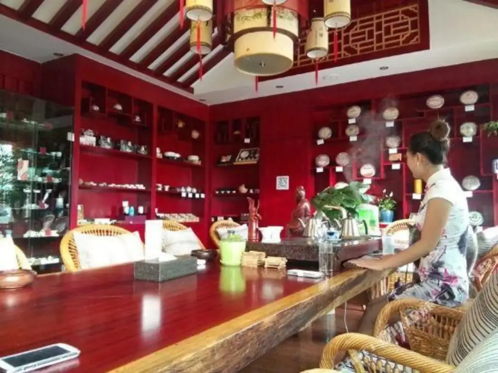 Royal Garden Holiday Theme Hotel — фото 1