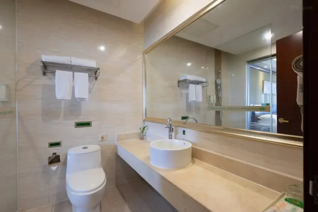 Гуанчжоу: Vienna Hotel (Guangzhou Panyu Nancun)