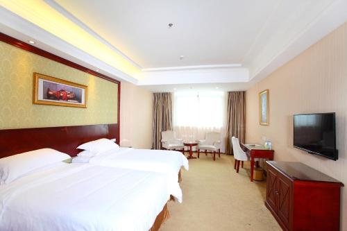 Гуанчжоу: Vienna Hotel (Guangzhou Panyu Nancun)