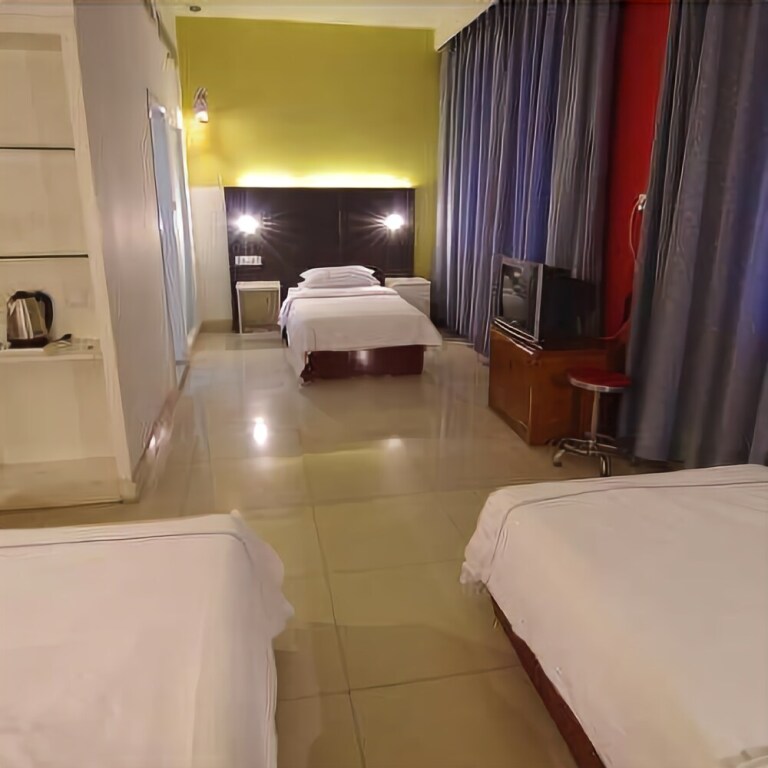 Ксучанг: Yuzhou Zhulin Hotel