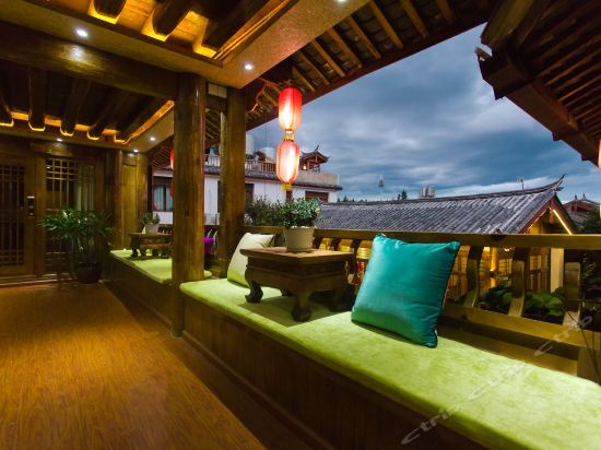 Лицзян: Lijiang Yi Lan Water Atrium Boutique Inn