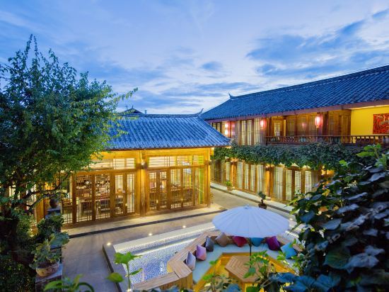 Лицзян: Lijiang Yi Lan Water Atrium Boutique Inn