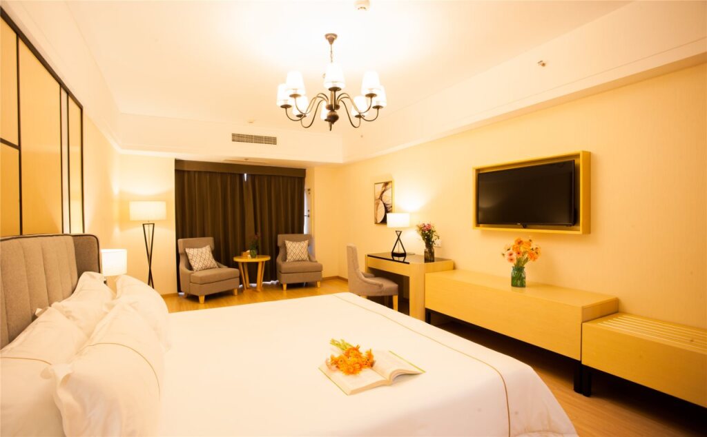 Циндао: Resplendent Luxury Hotel QingDao Carvinal