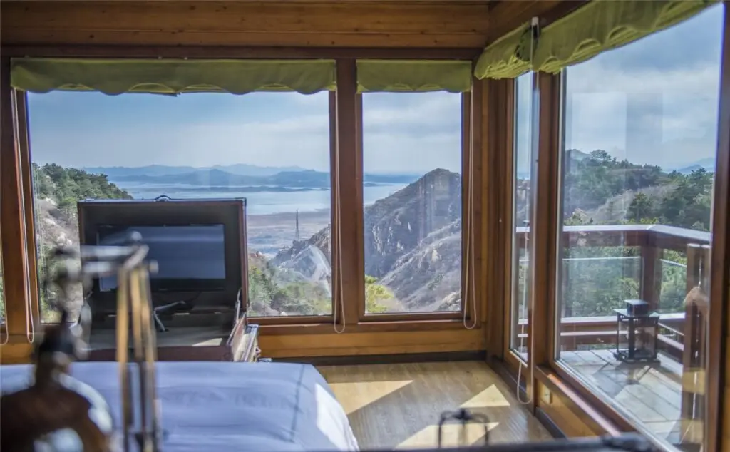 Пекин: Yunfeng Treehouse