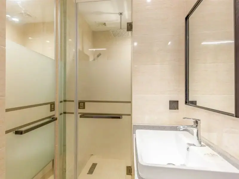Тяньцзинь: Rezen Select Hotel (Tianjin Olympic Sports Center Cancer Hospital)