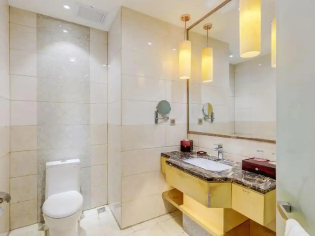 Линьи: Lanling Longzhimeng Hotel
