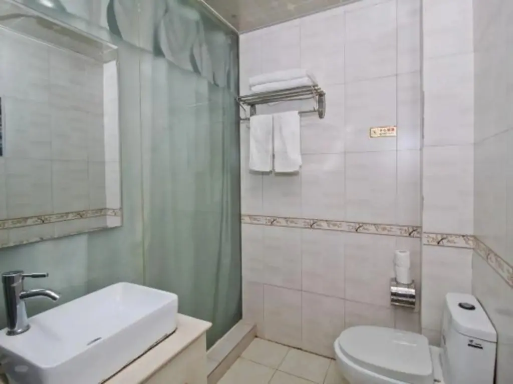 Хэфэй: Hongri Zhongtian Express Hotel (Hefei Baohe Garden Branch)
